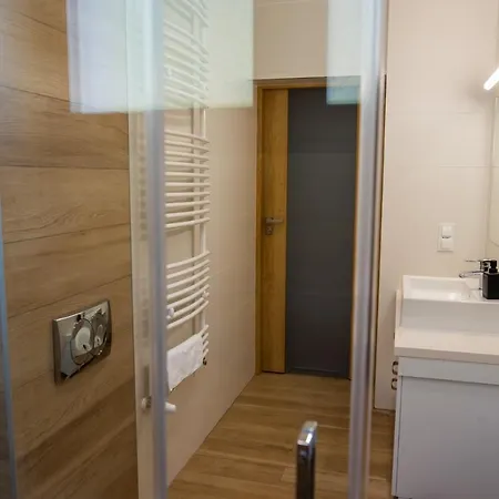 Lesne Zacisze Apartman